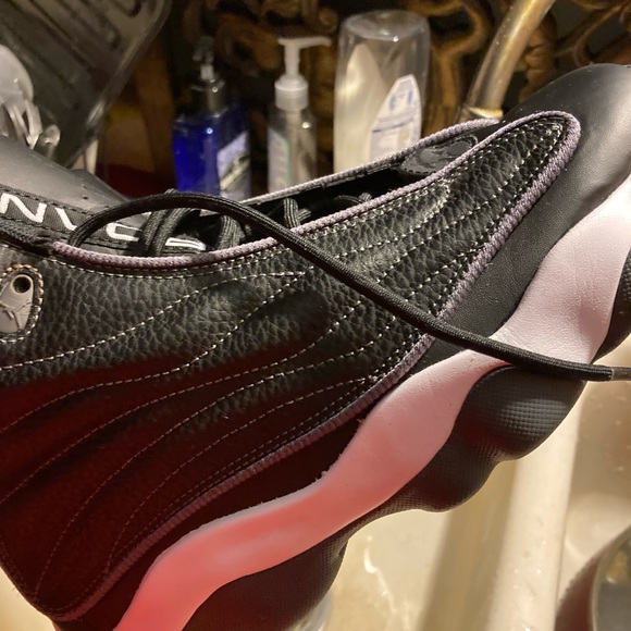 Jordans - Picture 2 of 5